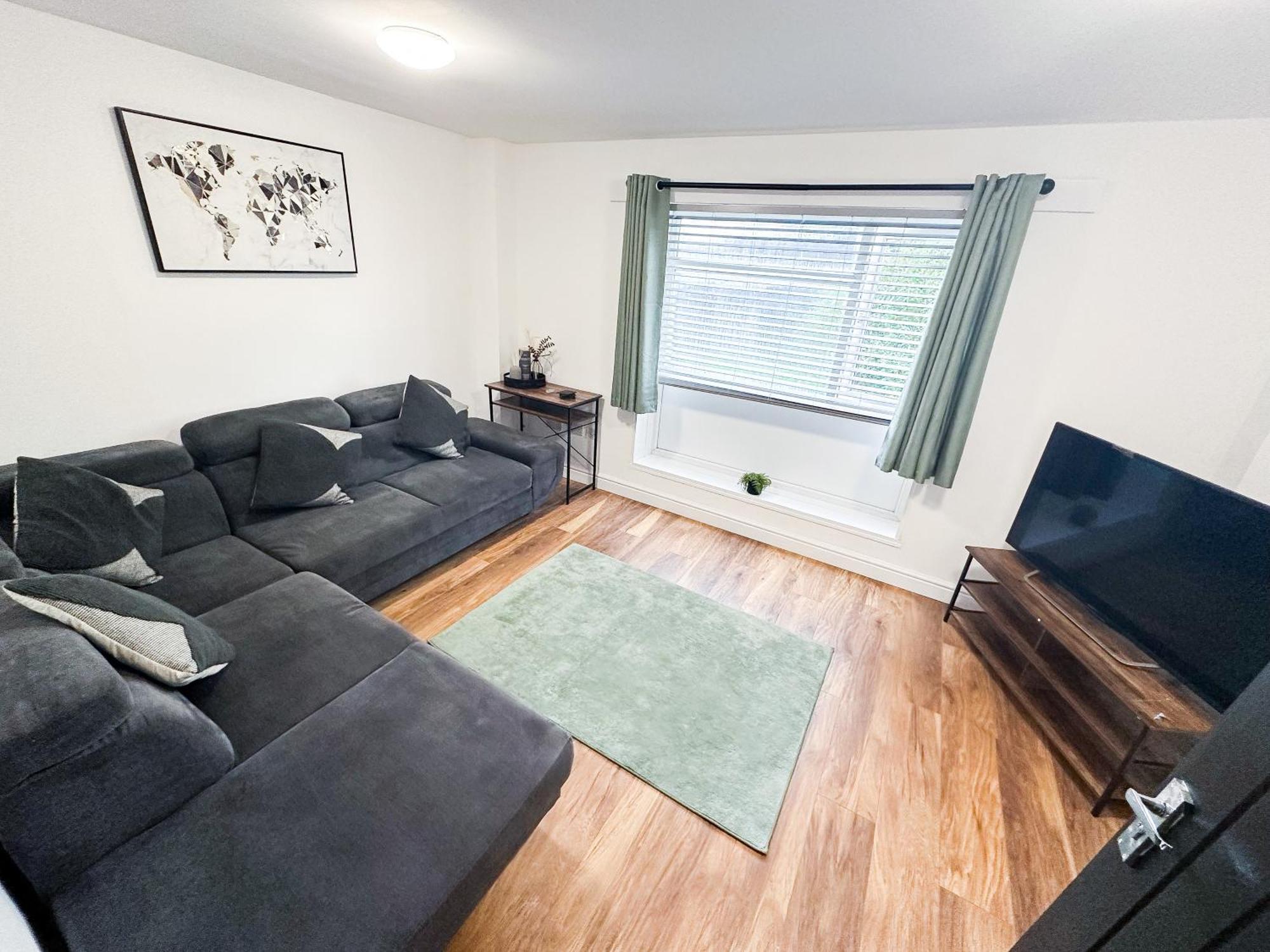 Nec-Airport-Hs2- 4Min Drive To Nec Villa Marston Green Exterior photo